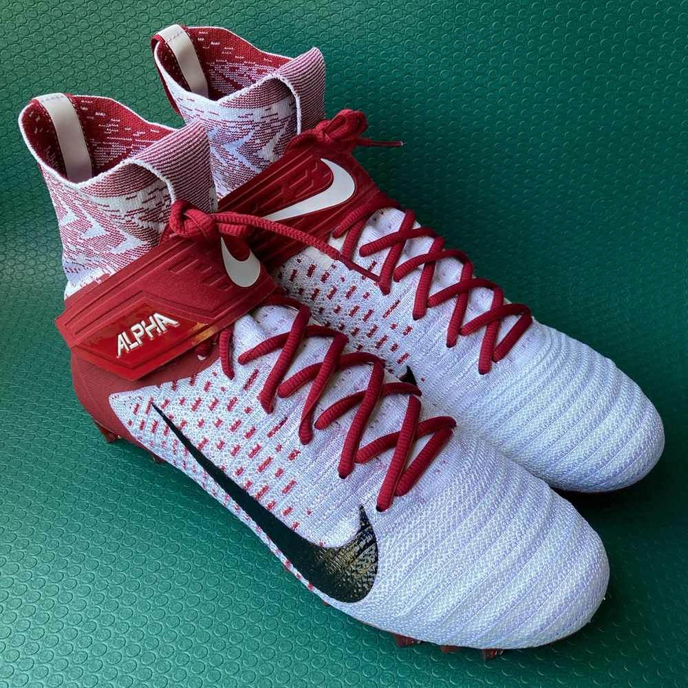 Nike Alpha Menace Elite 2